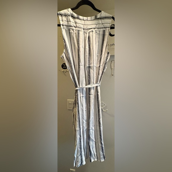 Reitmans Striped Sleeveless Tunic - Picture 5 of 5